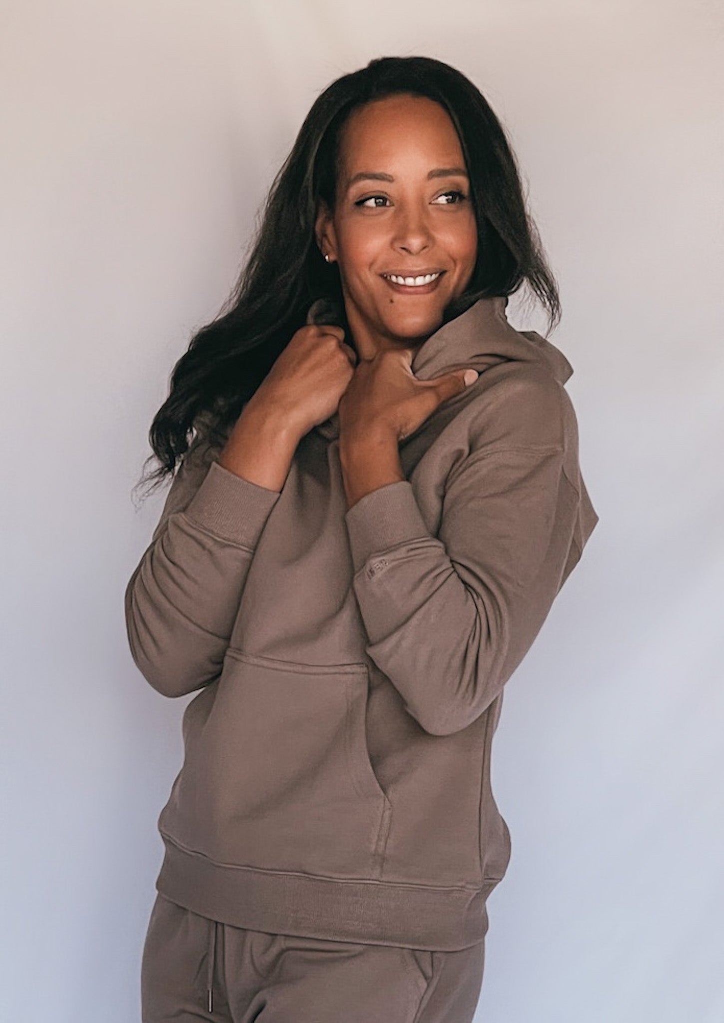 Get Comfy with the REMI Relax Hoodie – REMI the label