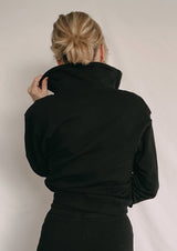 The RELAX 1/4 ZIP True Black