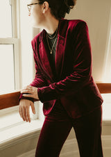 VELVET BLAZER BURGUNDY